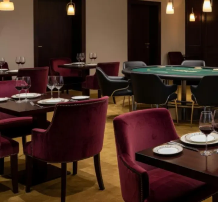 Magyar Resto Club modern étterem és póker lounge enteriőr